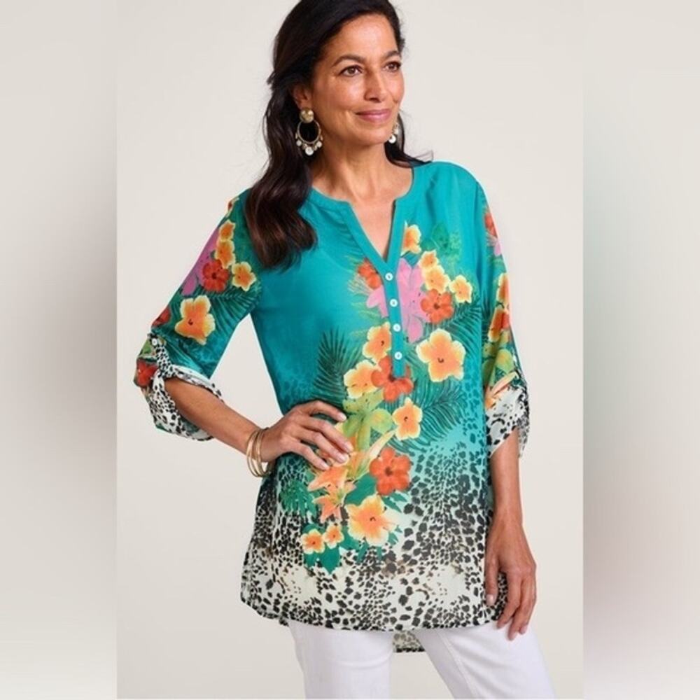 Soft Surroundings Turquoise Floral Leopard Roll Tab Tunic Top M Resort Travel